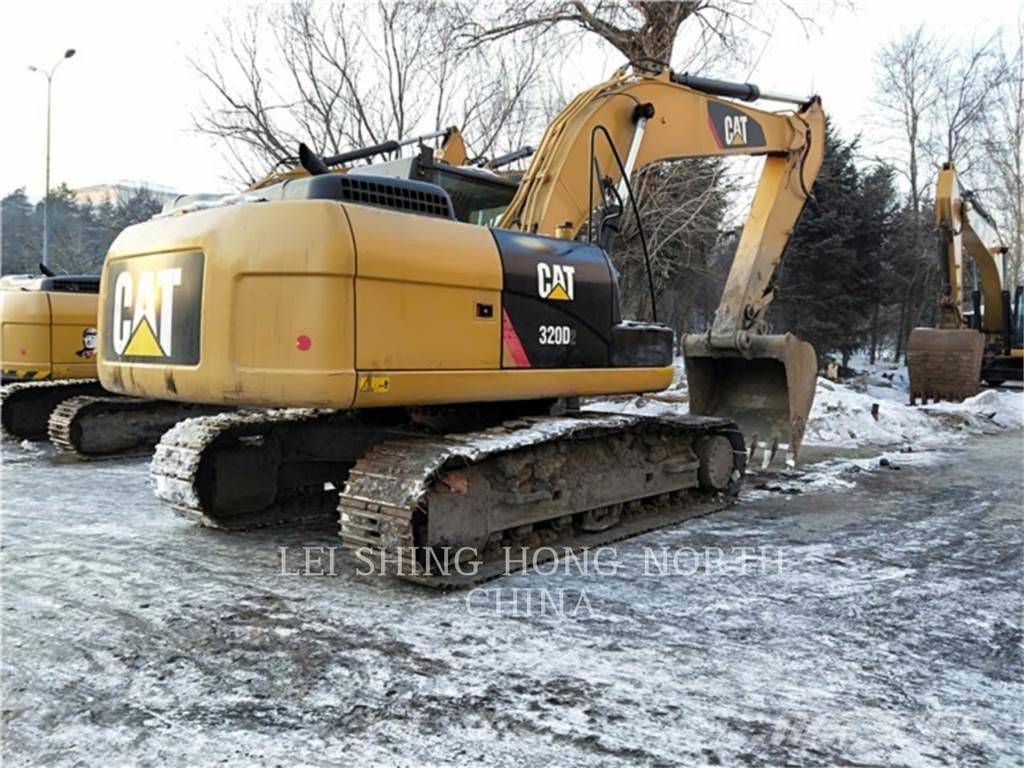 CAT 320D2 Escavadoras de rastos