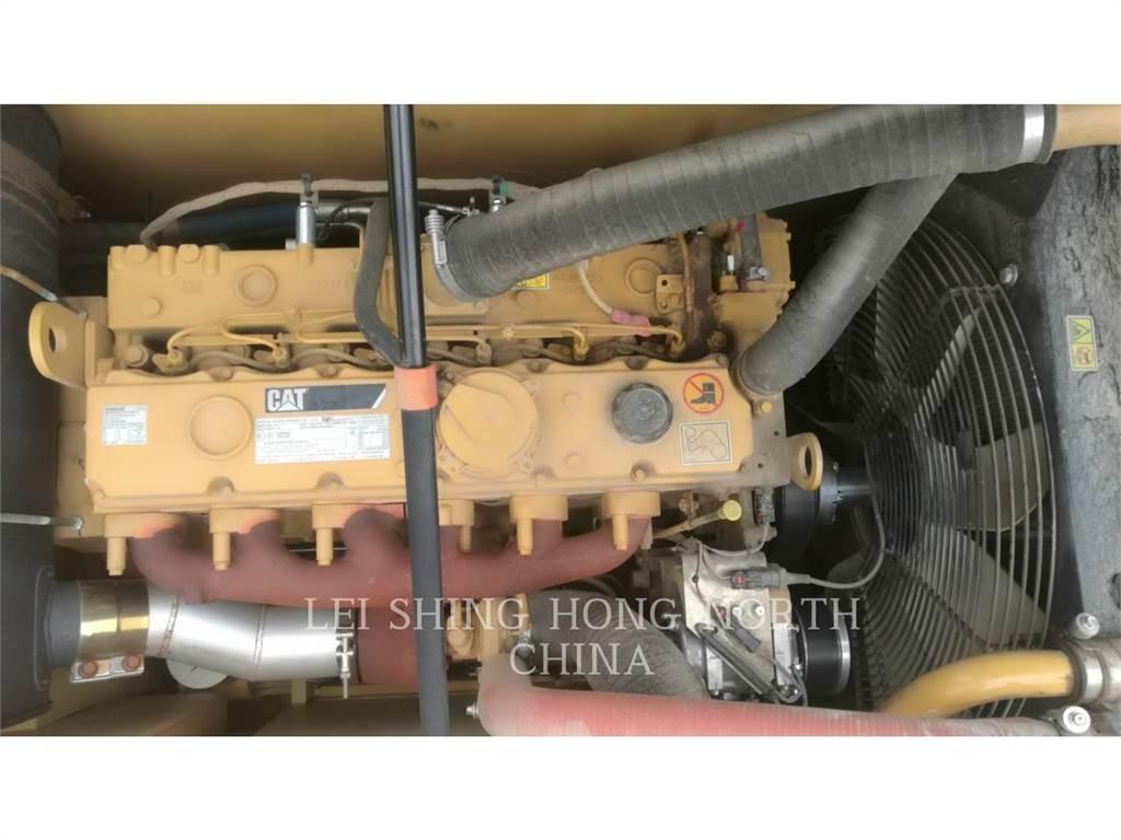CAT 320D2 Escavadoras de rastos