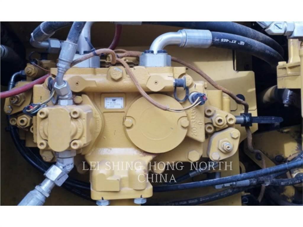 CAT 320D2 Escavadoras de rastos