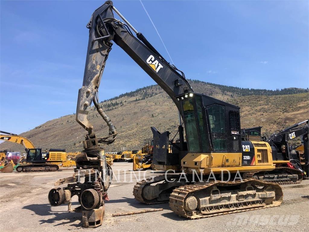 CAT 320D2 FM Escavadoras florestais