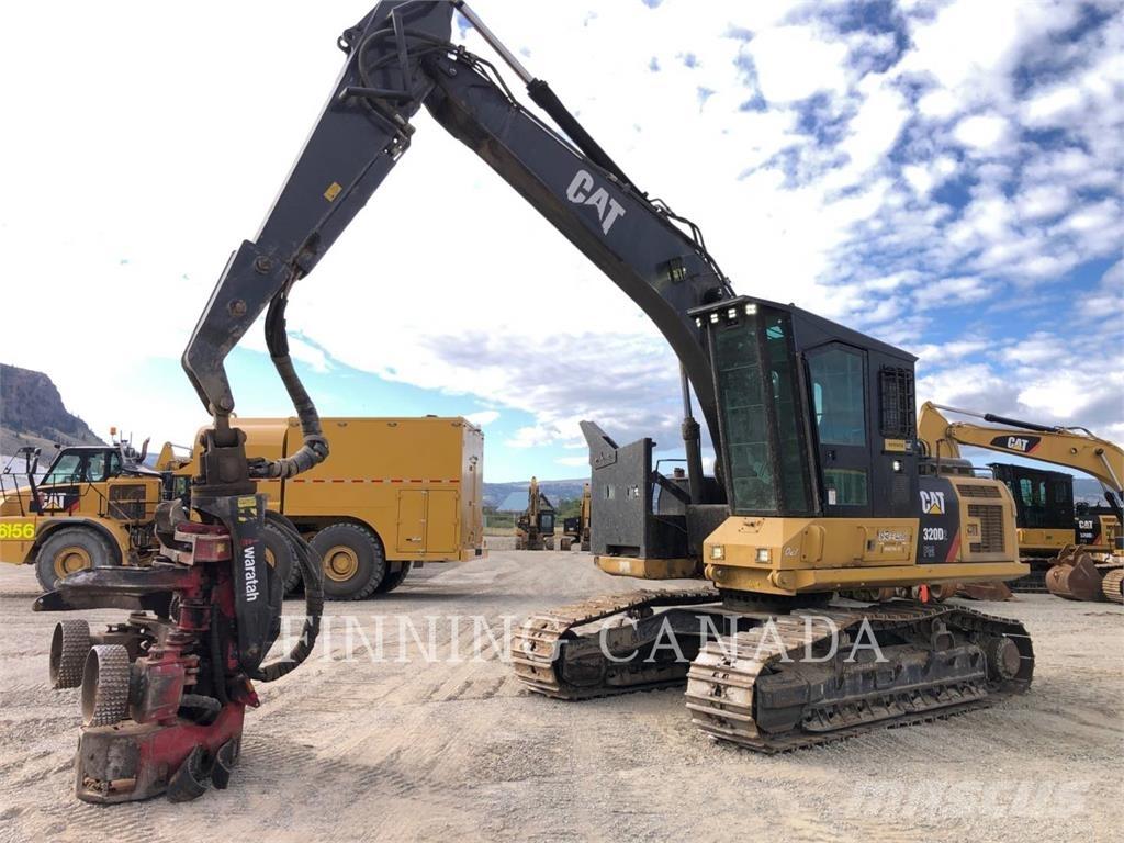 CAT 320D2 FM Escavadoras florestais