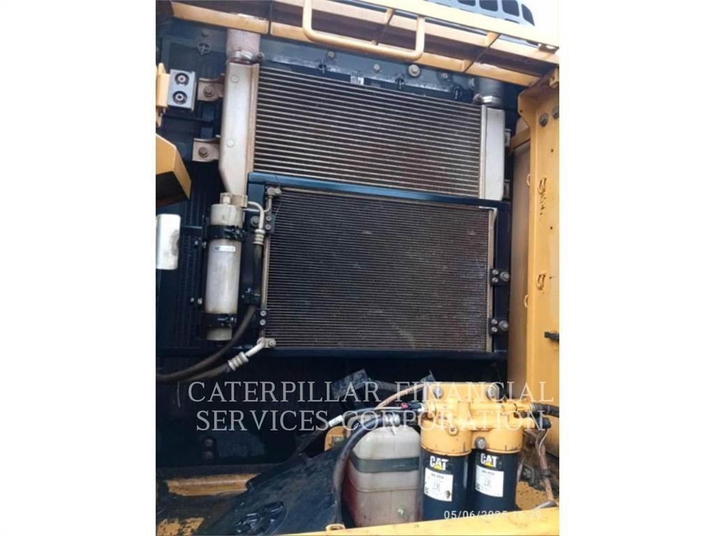 CAT 320D2GC Escavadoras de rastos