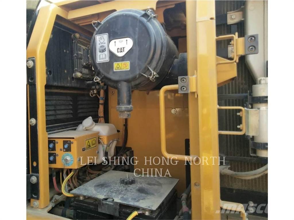 CAT 320D2GC Escavadoras de rastos
