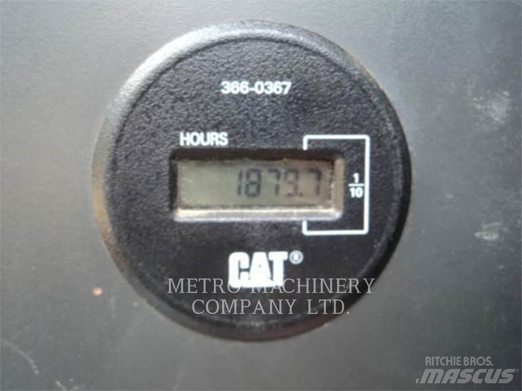 CAT 320DGC Escavadoras de rastos
