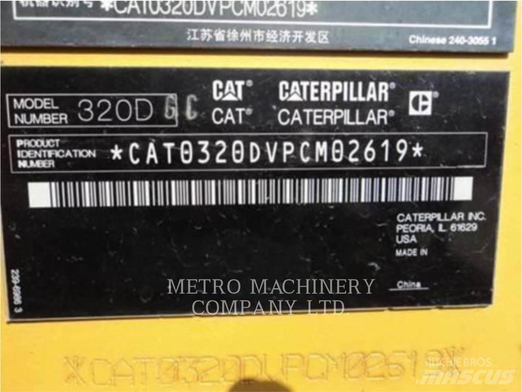 CAT 320DGC Escavadoras de rastos