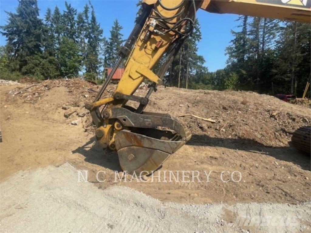 CAT 320E Escavadoras de rastos