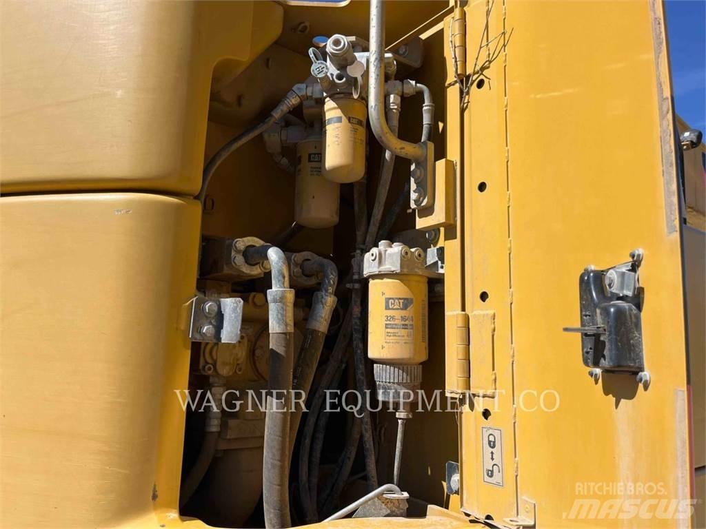 CAT 321DL TCIR Escavadoras de rastos