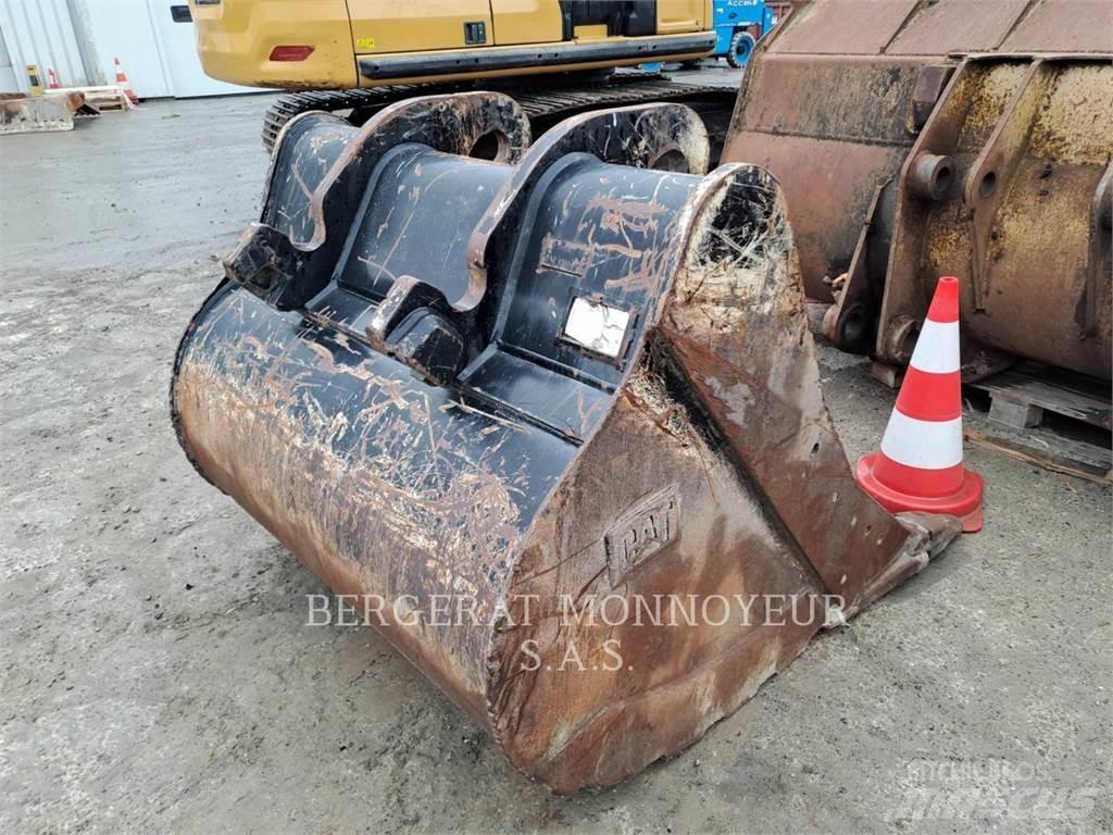 CAT 323 Escavadoras de rastos