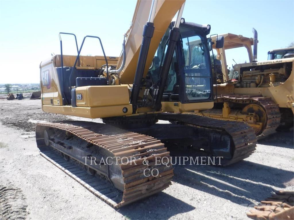 CAT 323 Escavadoras de rastos
