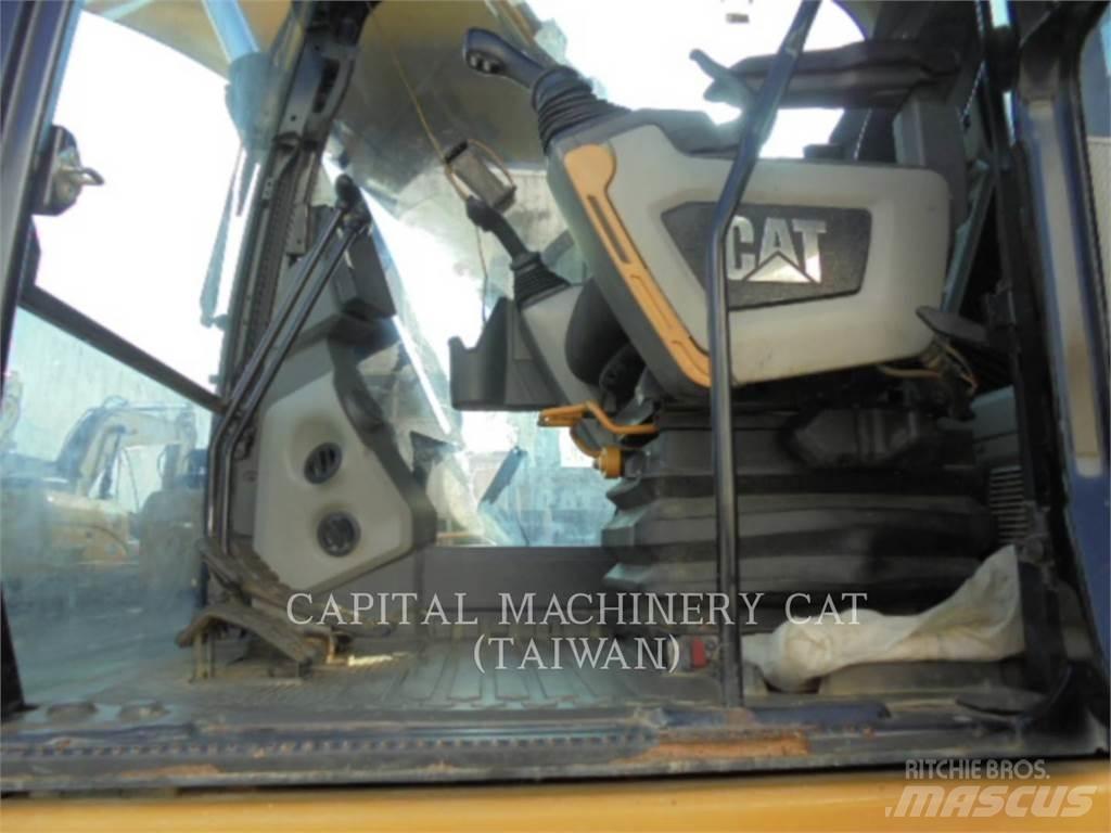 CAT 323-07 Escavadoras de rastos