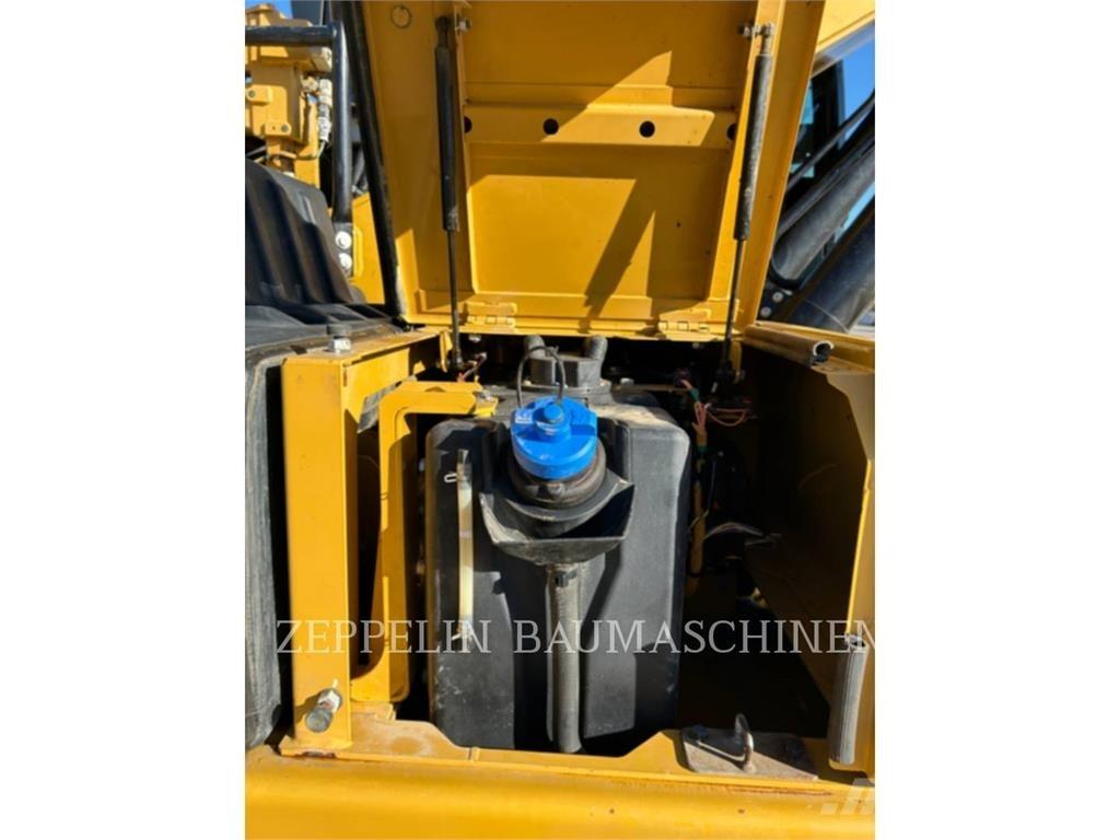 CAT 323-07B Escavadoras de rastos