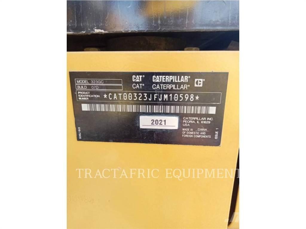 CAT 323-07GC Escavadoras de rastos