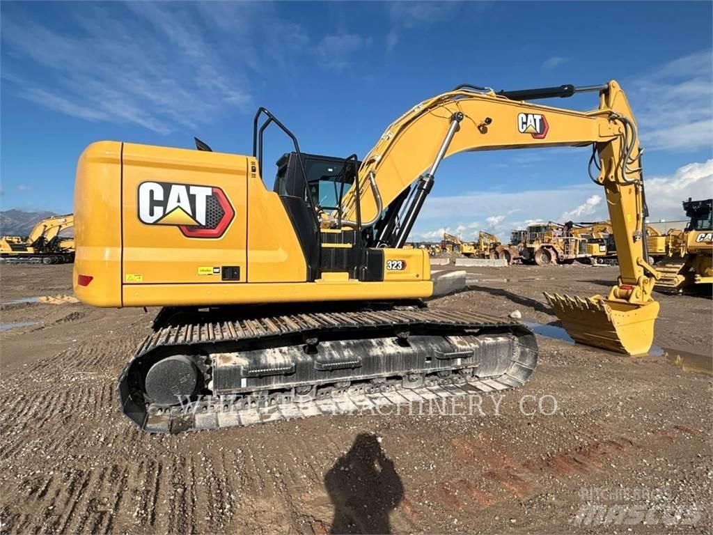 CAT 323 CF Escavadoras de rastos