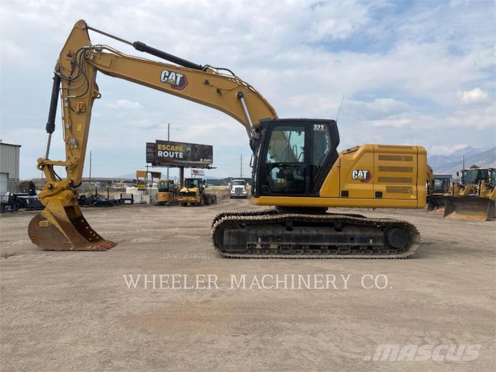 CAT 323 CF Escavadoras de rastos
