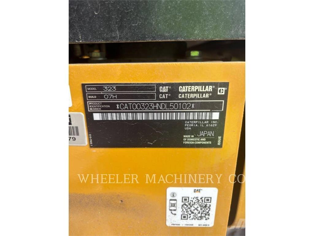 CAT 323 CF Escavadoras de rastos
