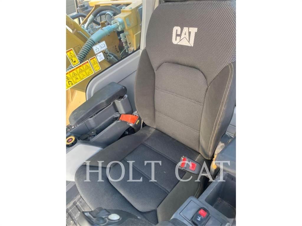 CAT 323 TC Escavadoras de rastos