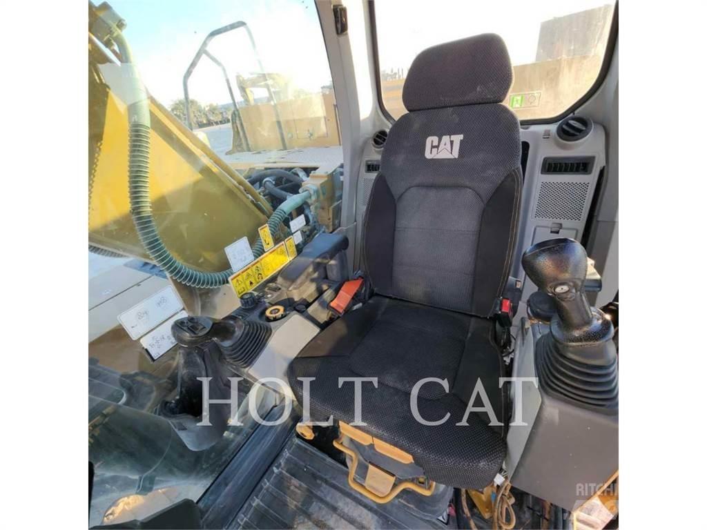 CAT 323 TC Escavadoras de rastos