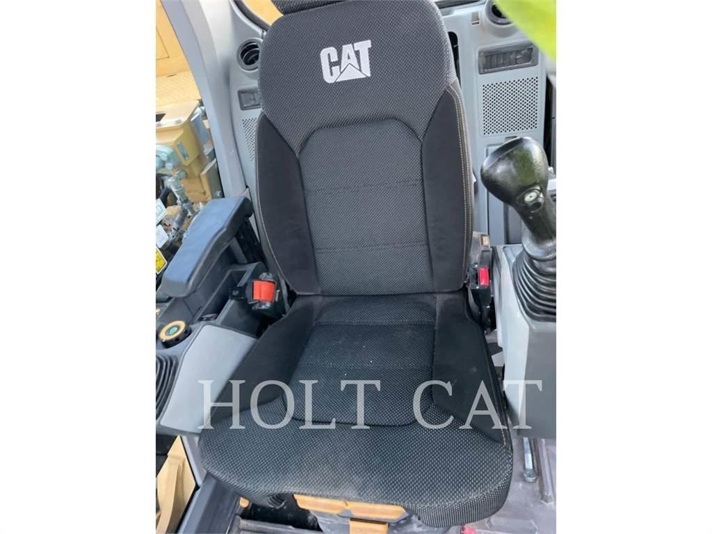 CAT 323 TC Escavadoras de rastos