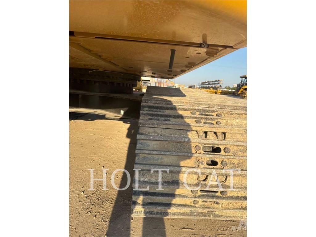 CAT 323 TC Pás carregadoras de rodas