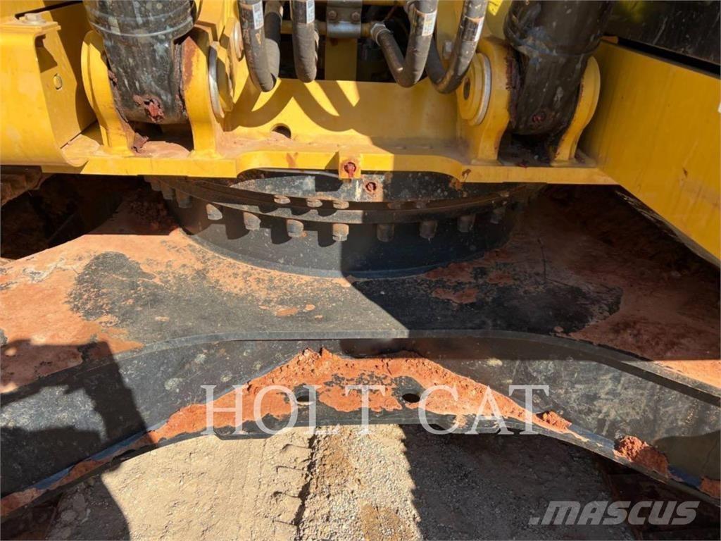 CAT 323 TC Escavadoras de rastos