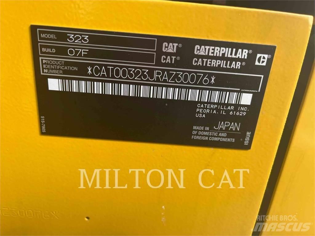 CAT 32307 Escavadoras de rastos