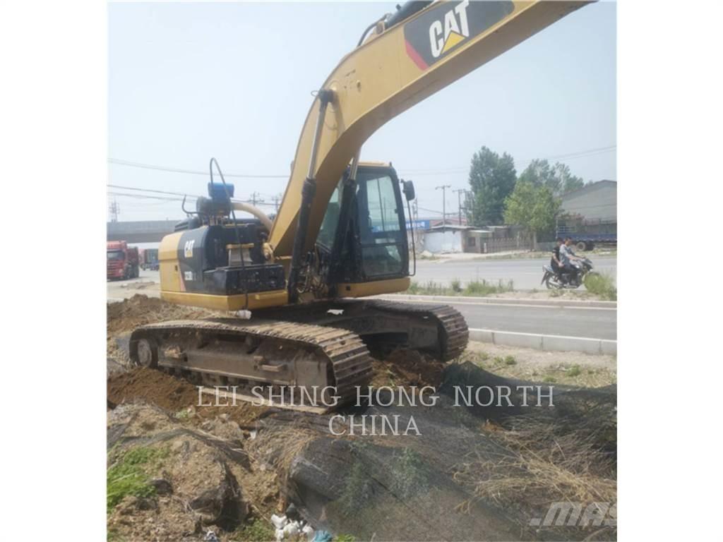 CAT 323D2L Escavadoras de rastos