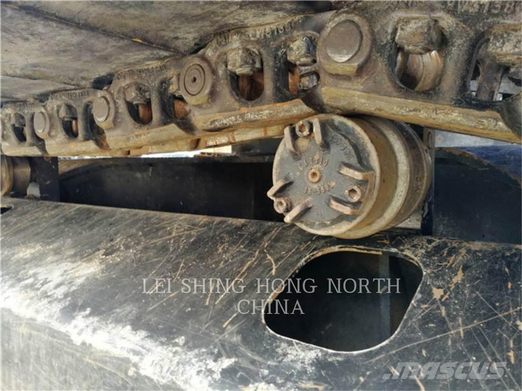 CAT 323D2L Escavadoras de rastos