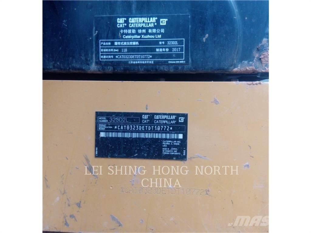 CAT 323D2L Escavadoras de rastos
