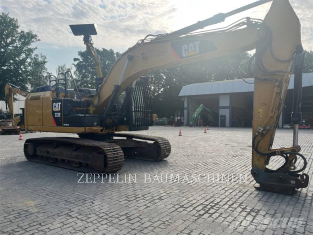 CAT 323EL Escavadoras de rastos