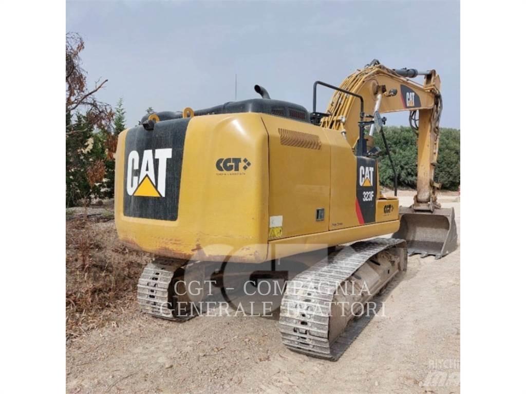 CAT 323F Escavadoras de rastos