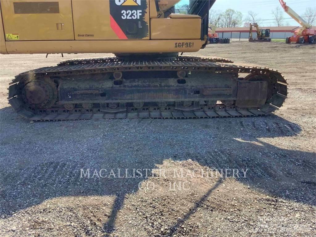 CAT 323FL Escavadoras de rastos
