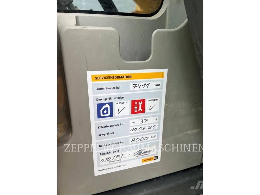 CAT 323FL Escavadoras de rastos