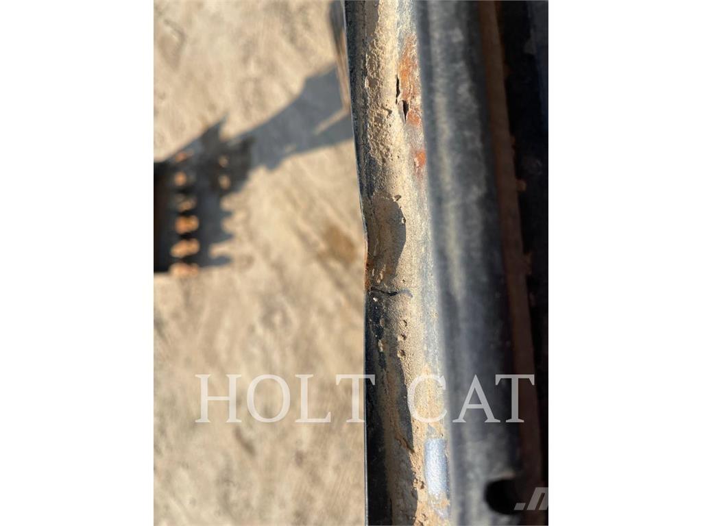 CAT 323FL Escavadoras de rastos
