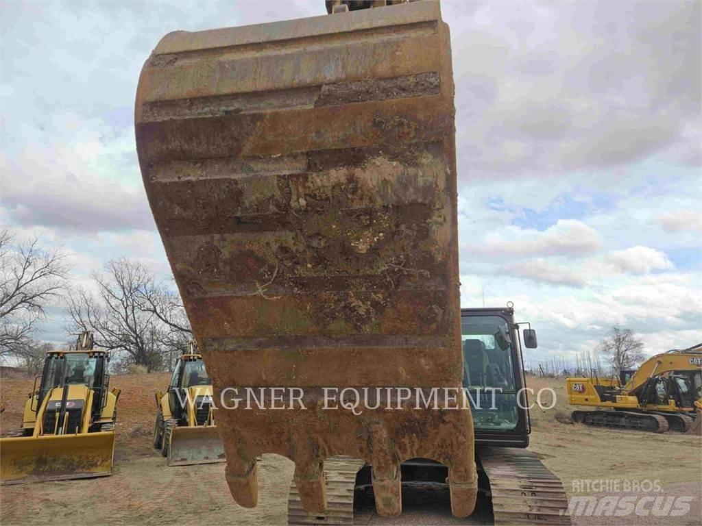 CAT 323FL TC Escavadoras de rastos