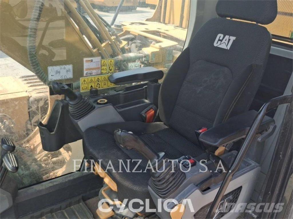 CAT 323L Escavadoras de rastos