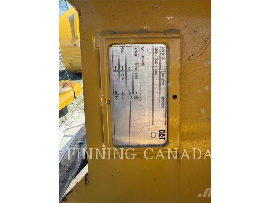 CAT 324-RP-51 Escarificadores
