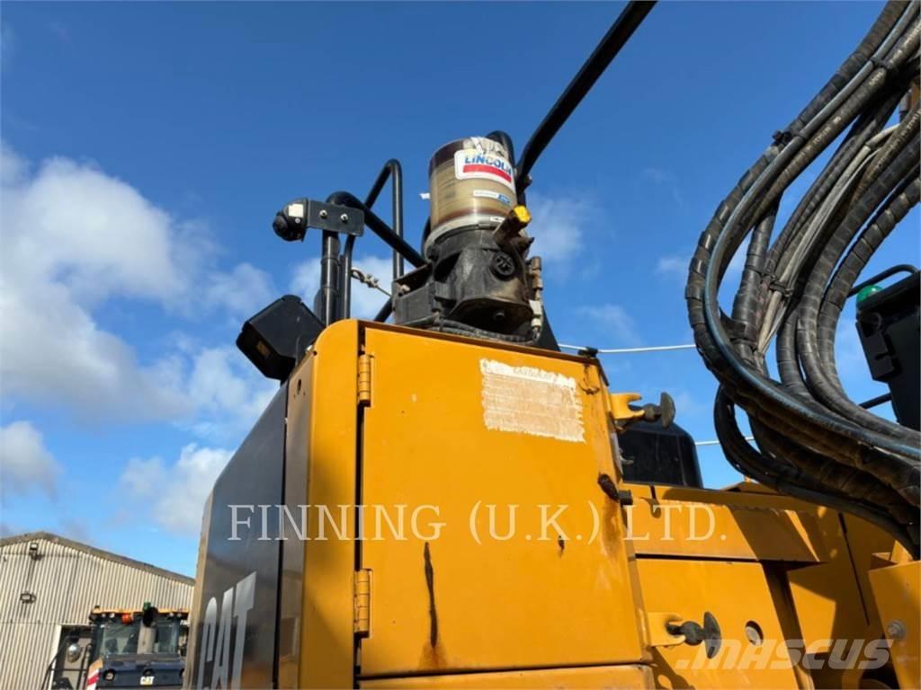 CAT 325FL Escavadoras de rastos