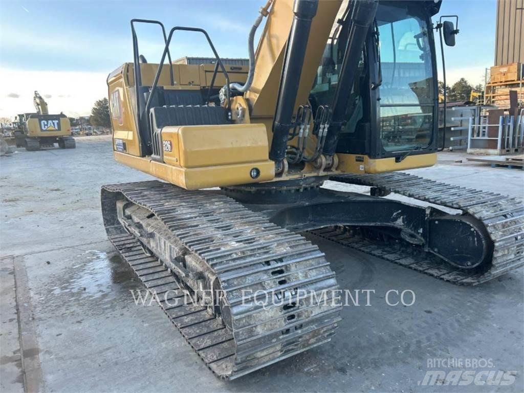 CAT 326 Escavadoras de rastos