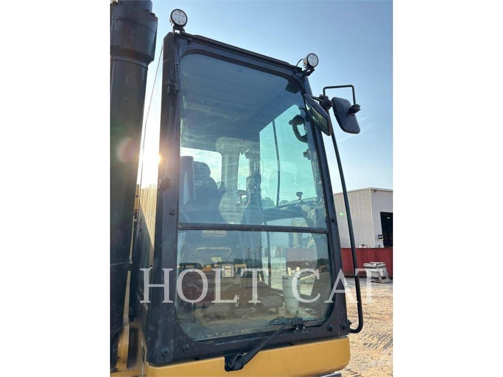 CAT 326 Escavadoras de rastos