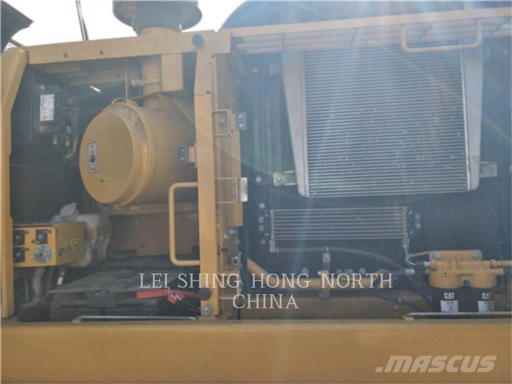 CAT 326D2L Escavadoras de rastos