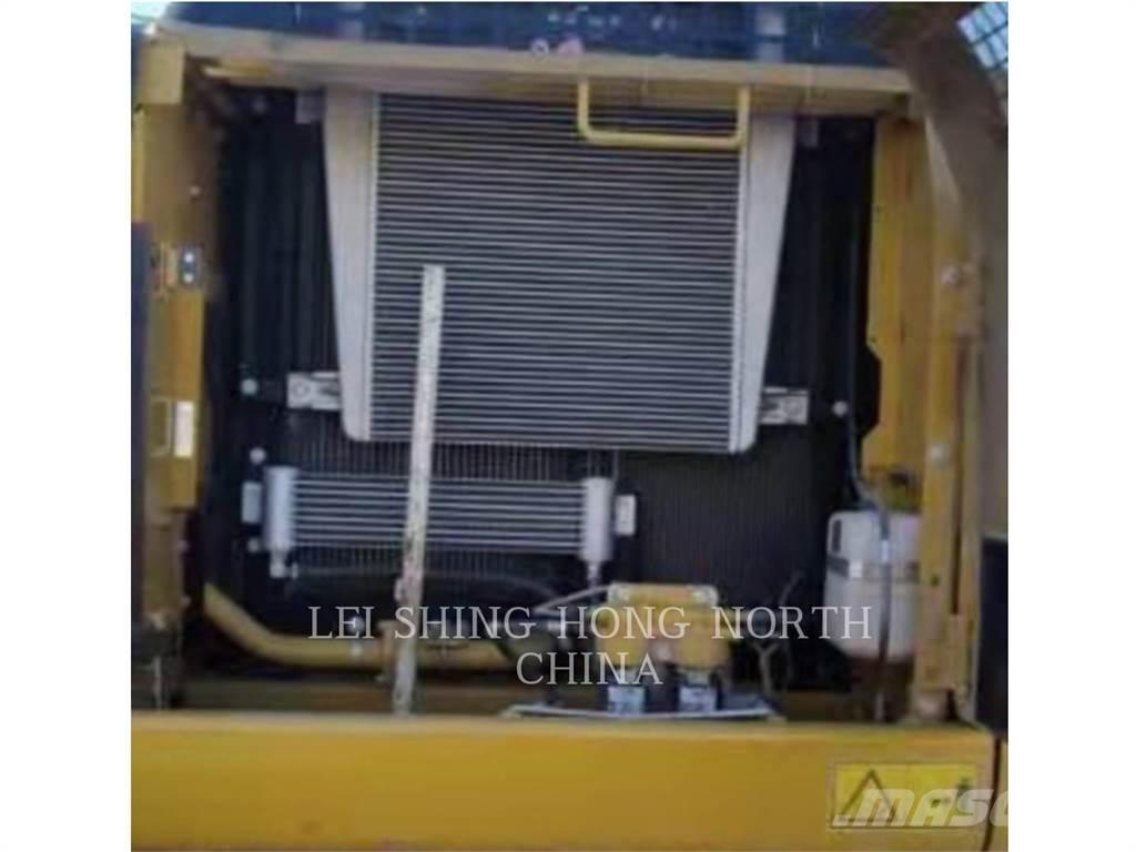 CAT 326D2L Escavadoras de rastos