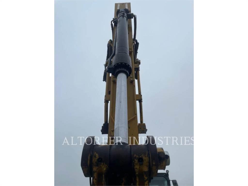 CAT 326FL Escavadoras de rastos