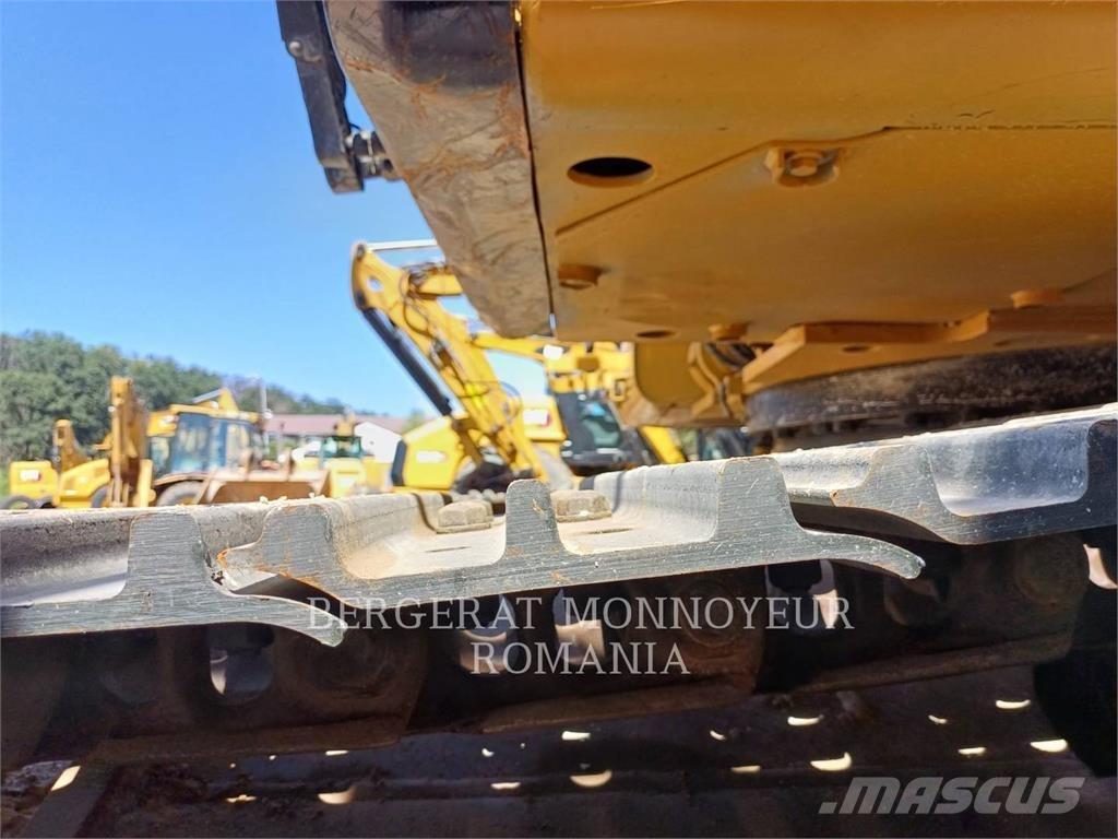 CAT 326FL Escavadoras de rastos
