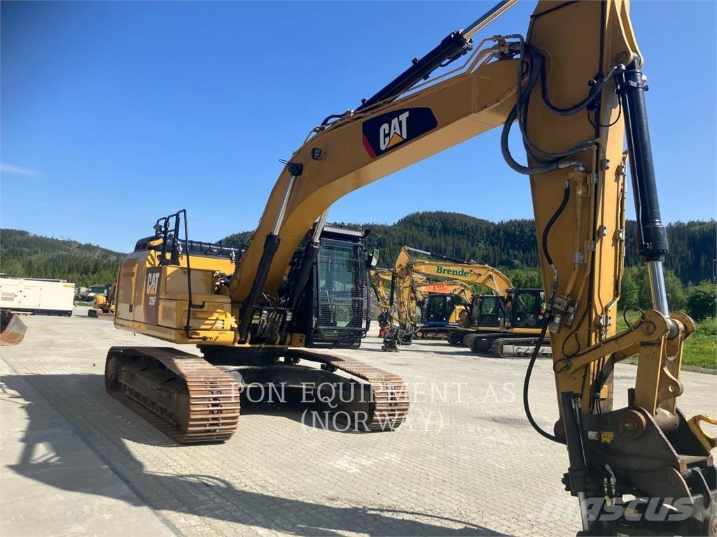 CAT 326FL Escavadoras de rastos
