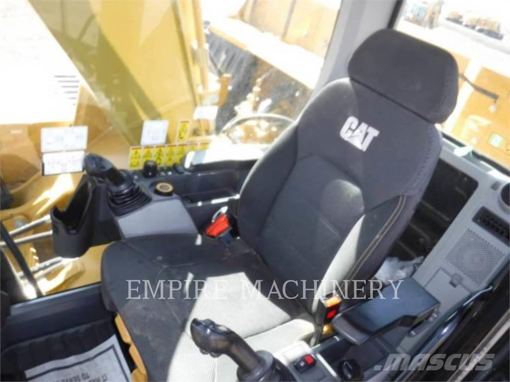 CAT 330-07 Escavadoras de rastos