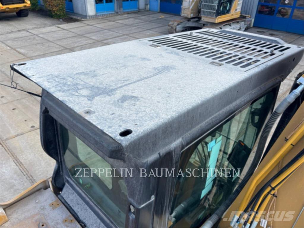 CAT 330-07 Escavadoras de rastos