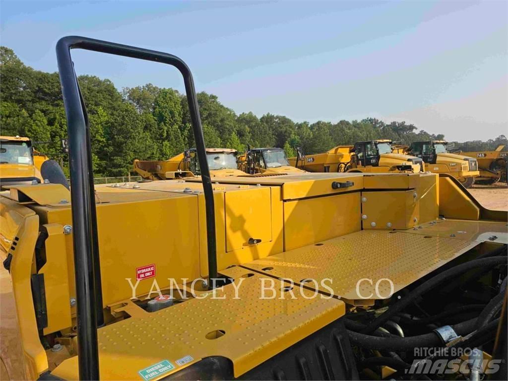 CAT 33007 Escavadoras de rastos