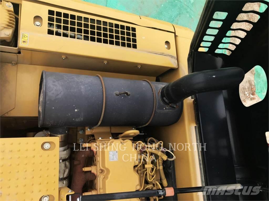 CAT 330D2L Escavadoras de rastos