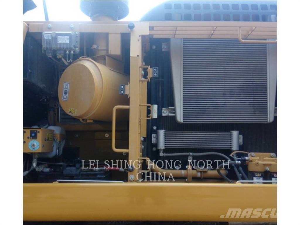 CAT 330D2L Escavadoras de rastos