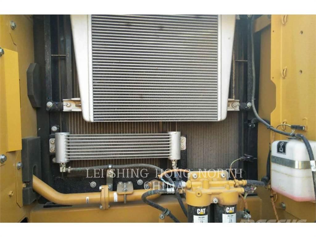 CAT 330D2L Escavadoras de rastos